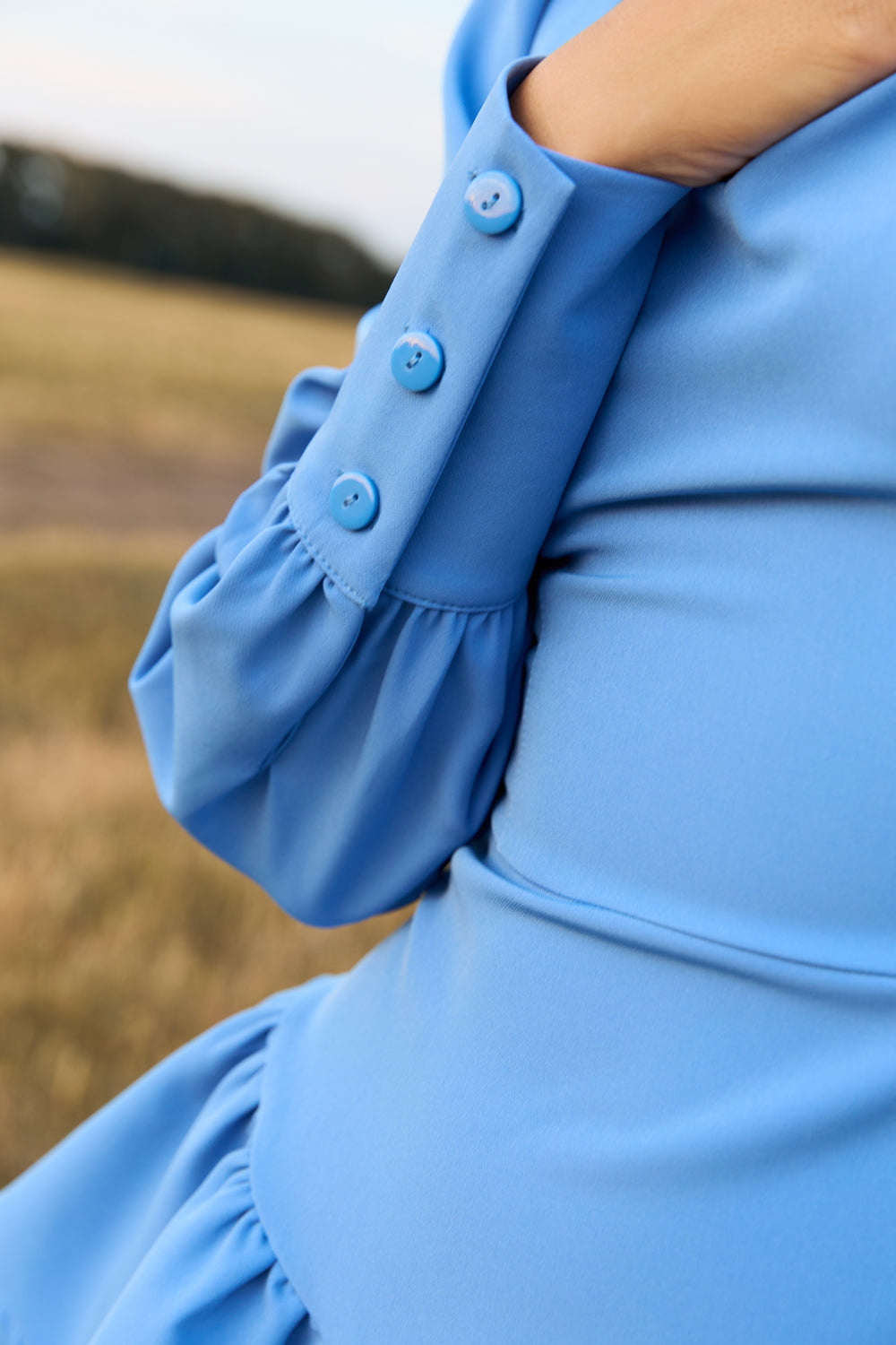 Blue dress with puffy sleeves