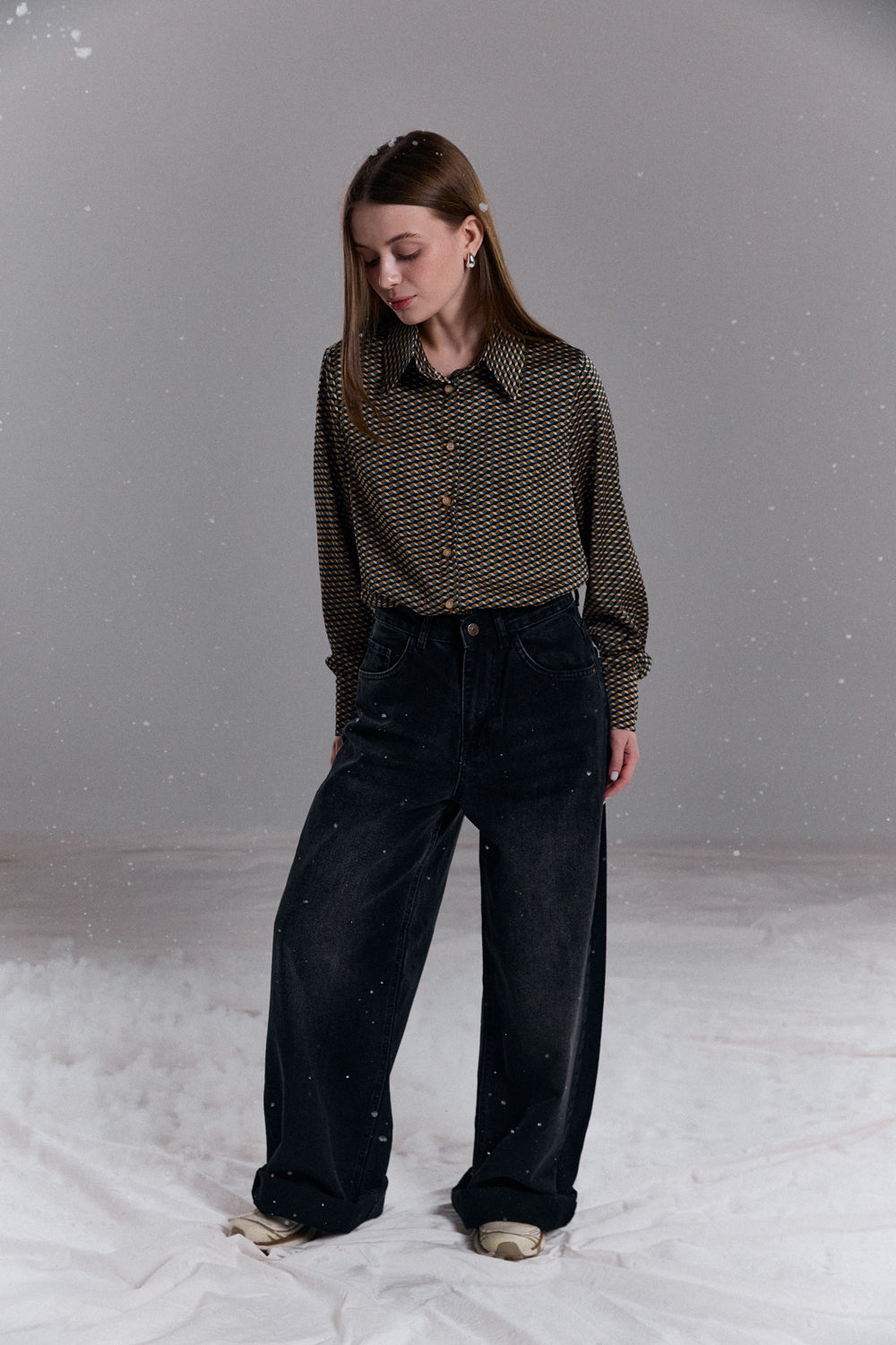 Loose long sleeve blouse