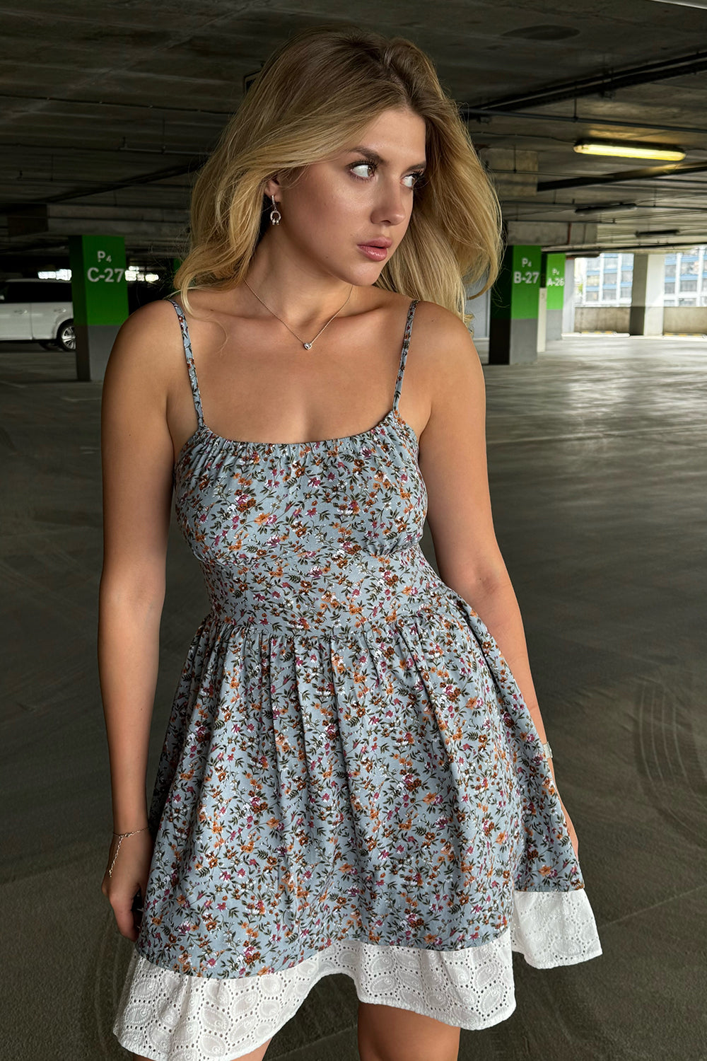 Sundress with additional lining made of stitching