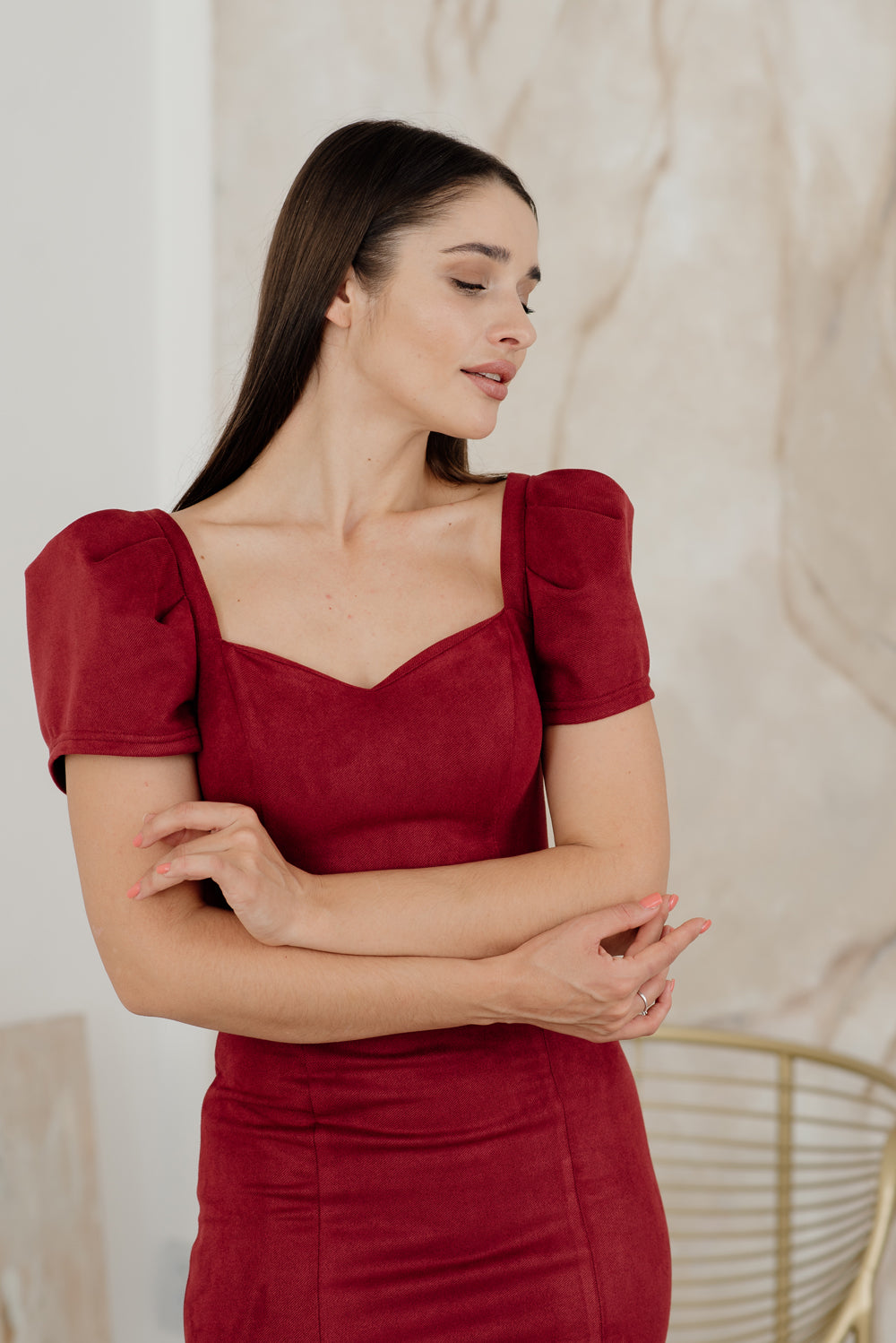 Midi kleid mit Puff ärmel silhouette