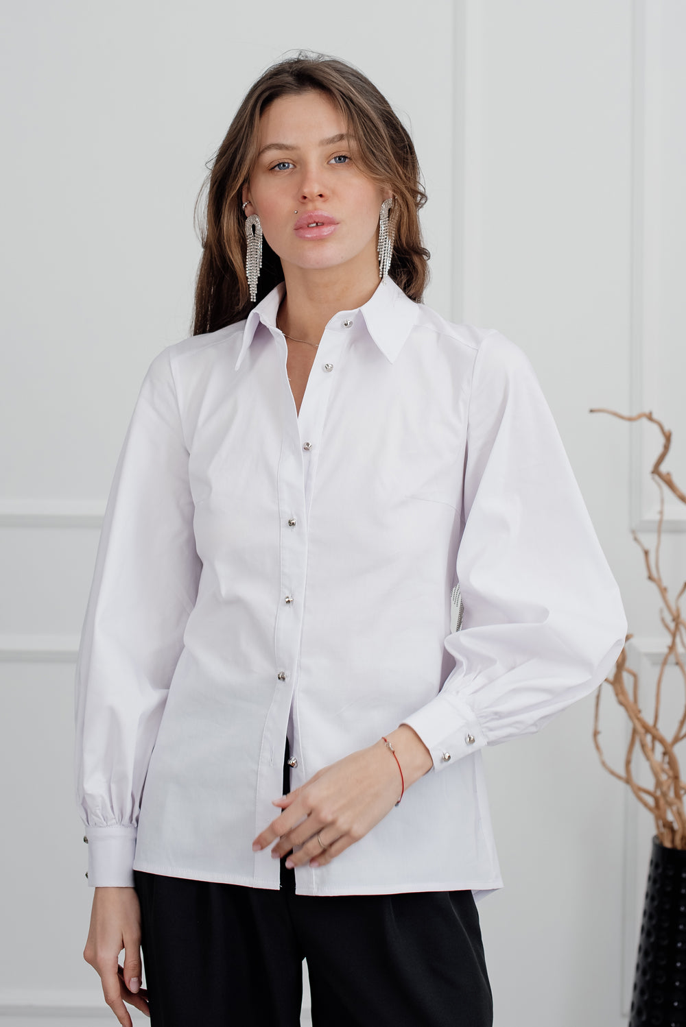 White cotton blouse with open back