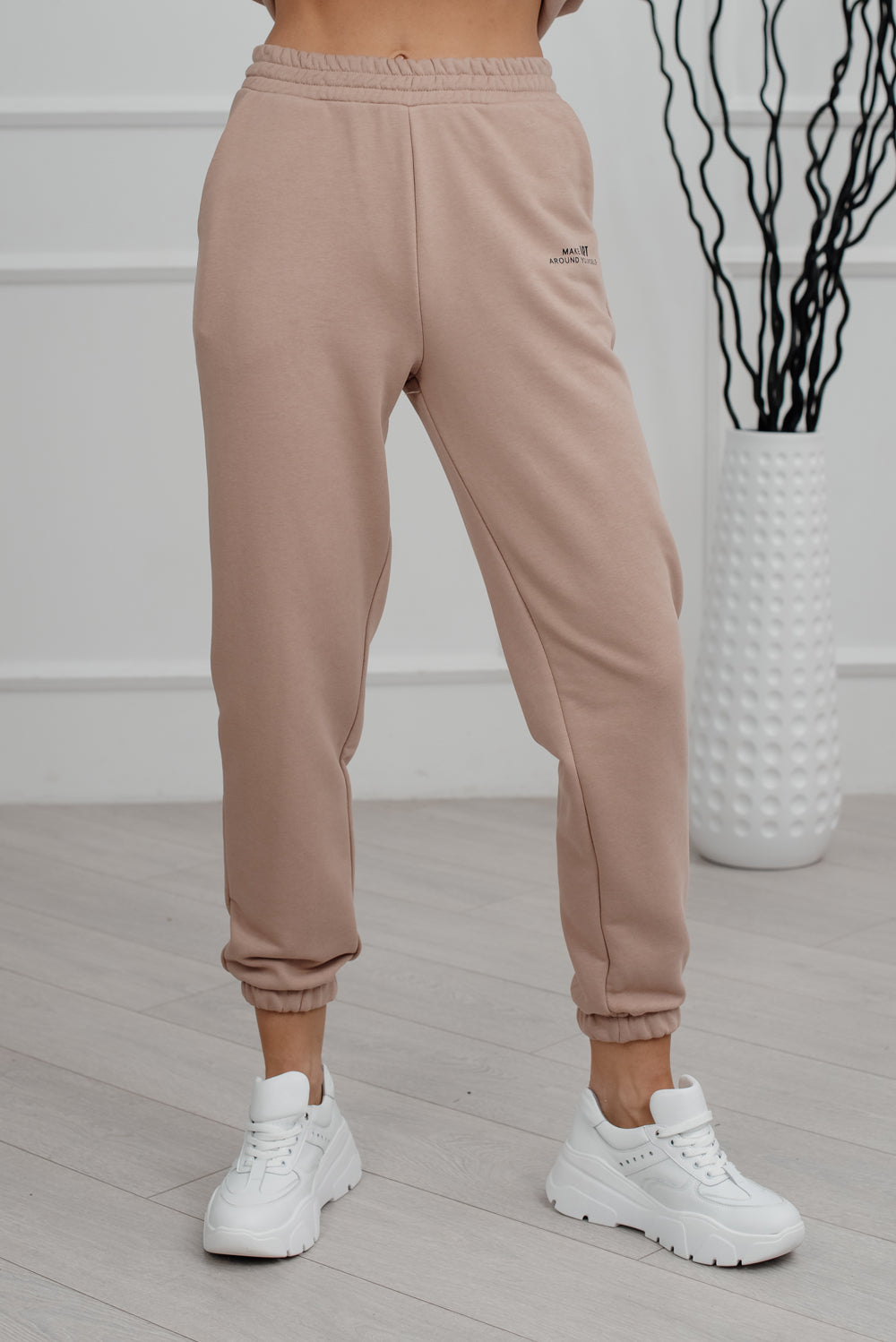 Joggers de cintura alta.