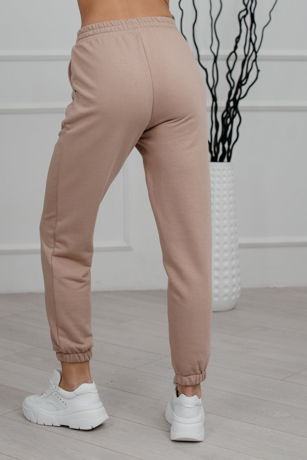 Joggers de cintura alta.