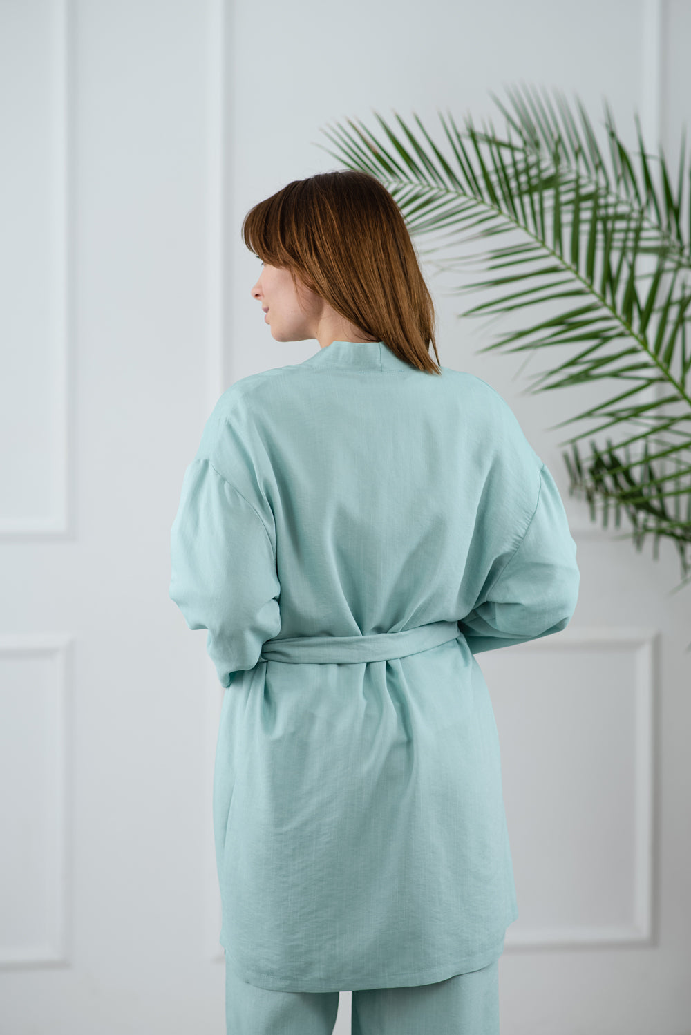 Tailleur kimono menthe avec pantalon évasé