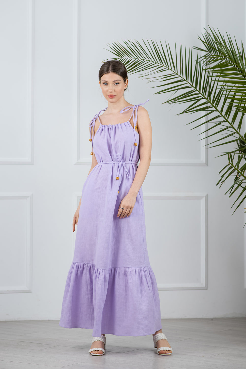 Longueur maxi robe d'été lilas en apesanteur