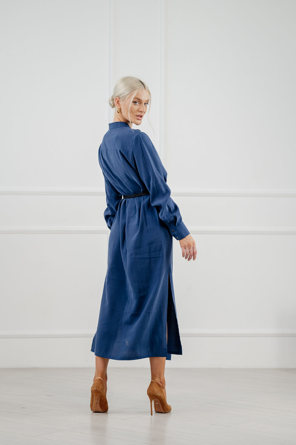 Trend iger Kleid-Mantel in Denim-Farbe