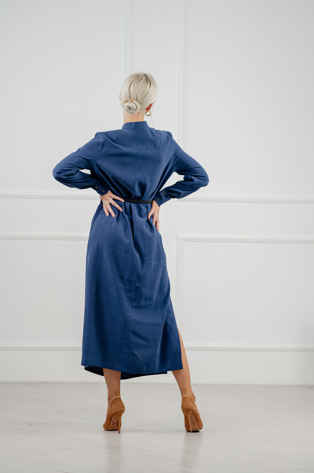 Trend iger Kleid-Mantel in Denim-Farbe