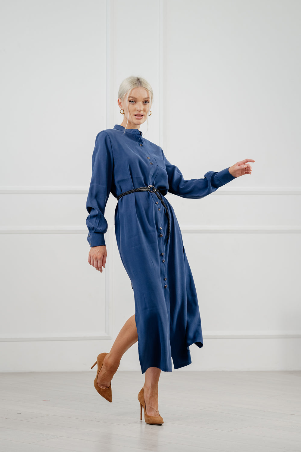 Trend iger Kleid-Mantel in Denim-Farbe