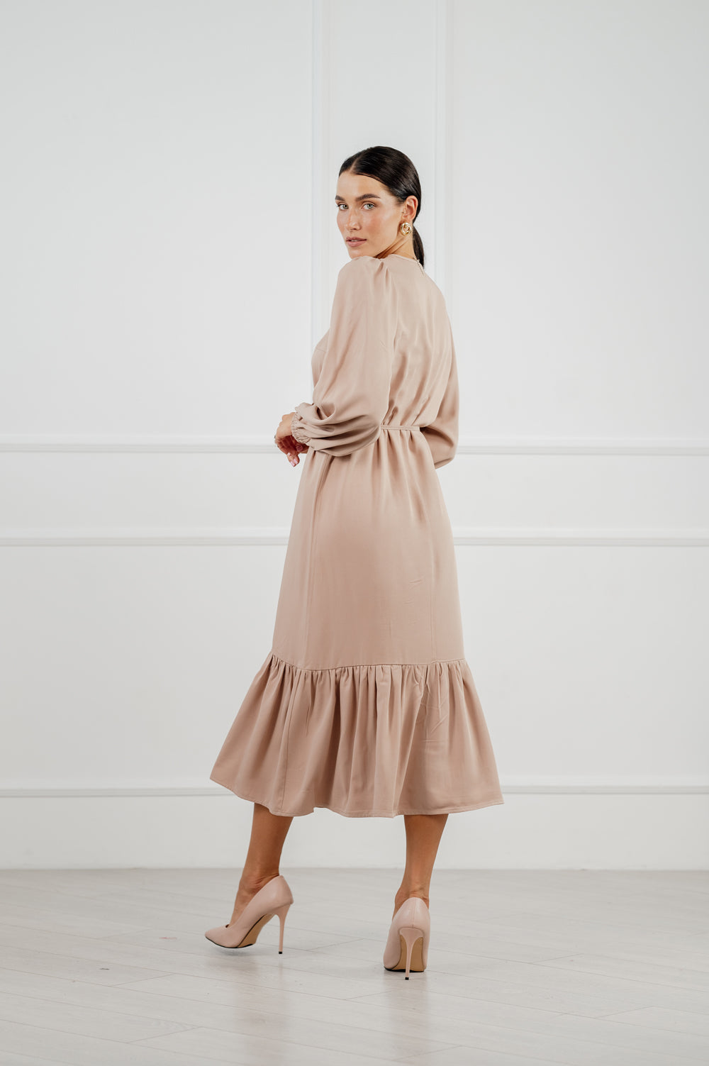 Lässiges Kleid in Übergröße-Beige