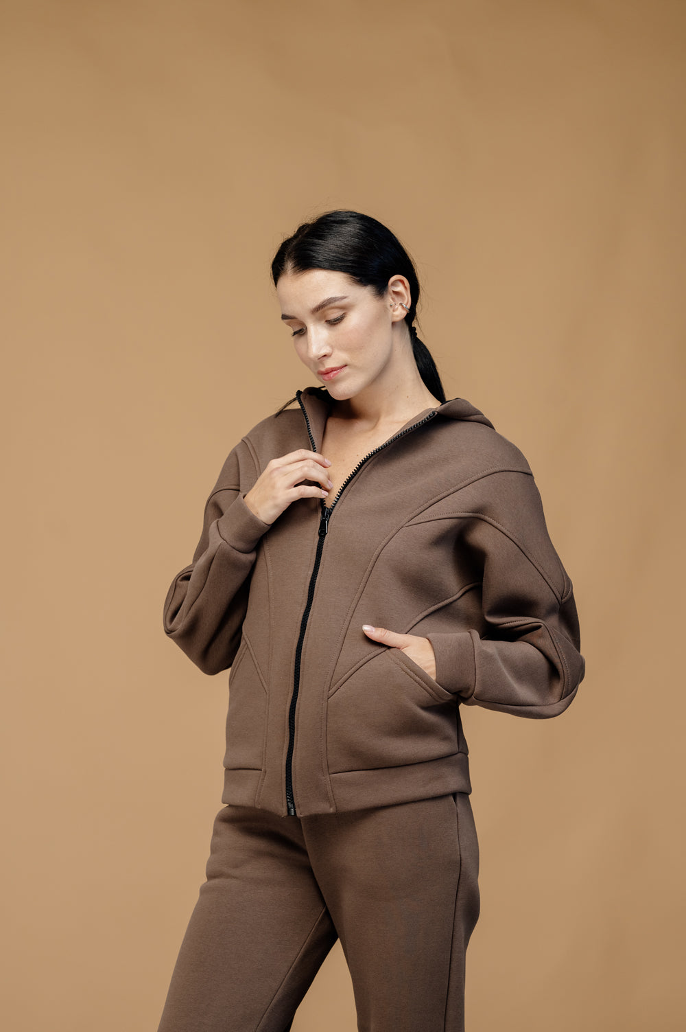 Fleece sweatshirt in color "chocolate"