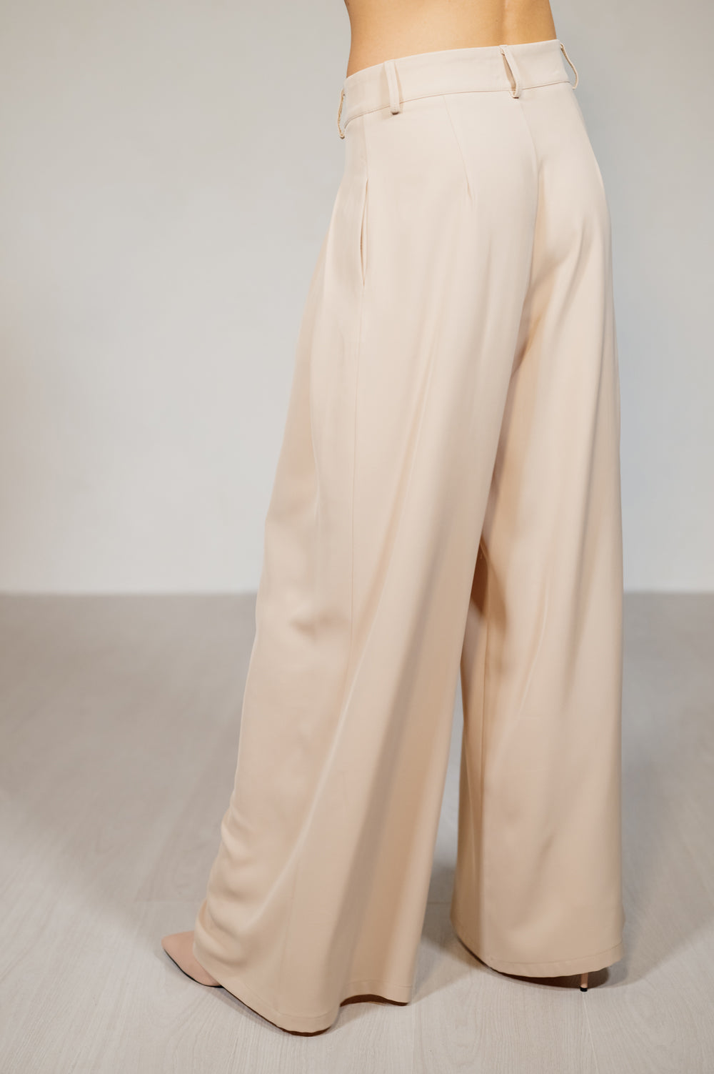 Pantalones beige de Palace