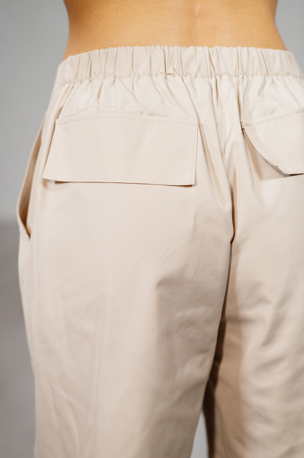 Pantalon cargo oversize beige