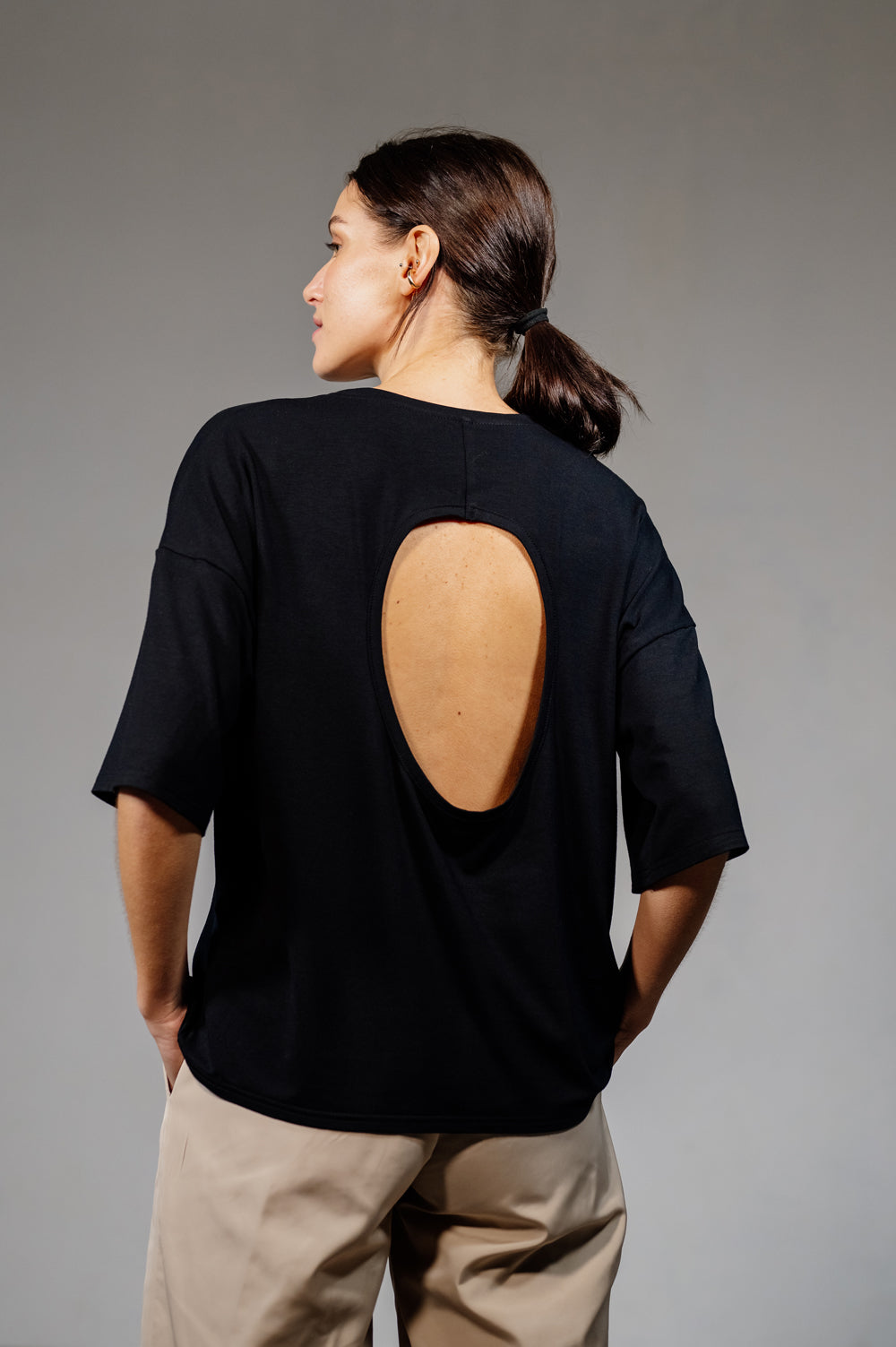 Black oversize t-shirt