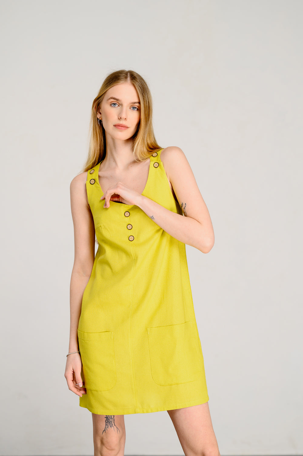 Robe en lin jaune