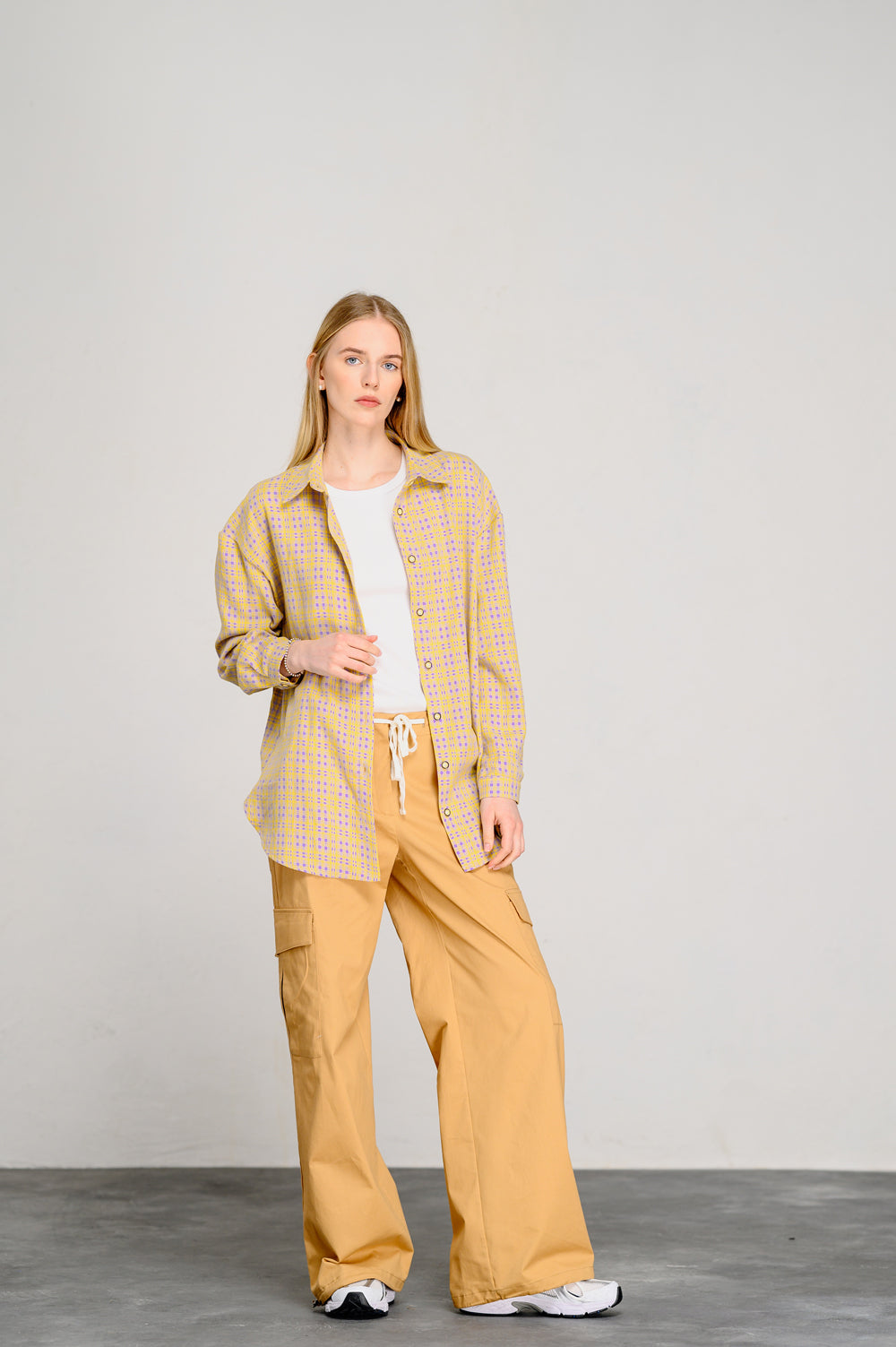 Camisa larga lila oversize