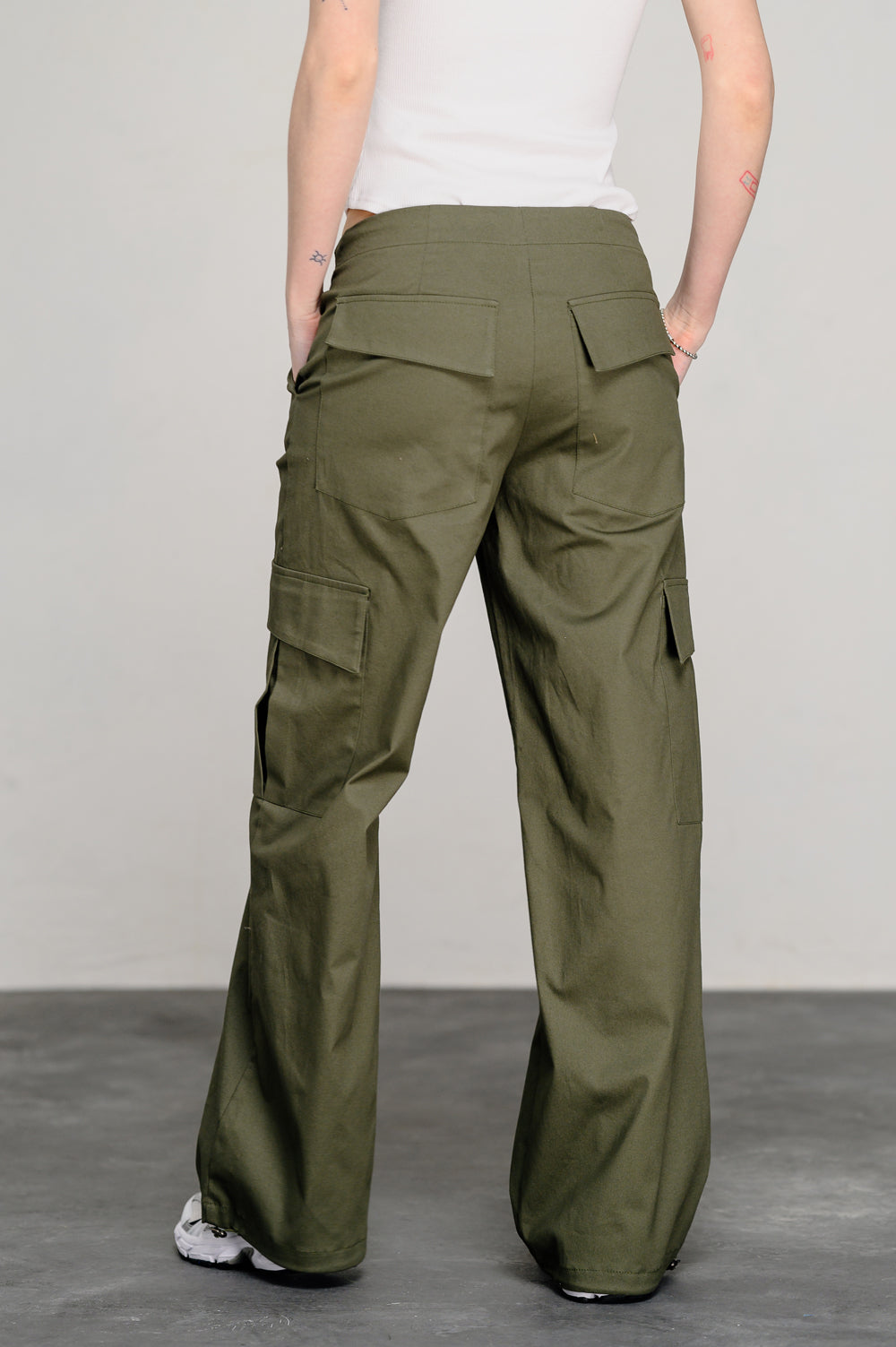 Pantalon cargo kaki taille basse