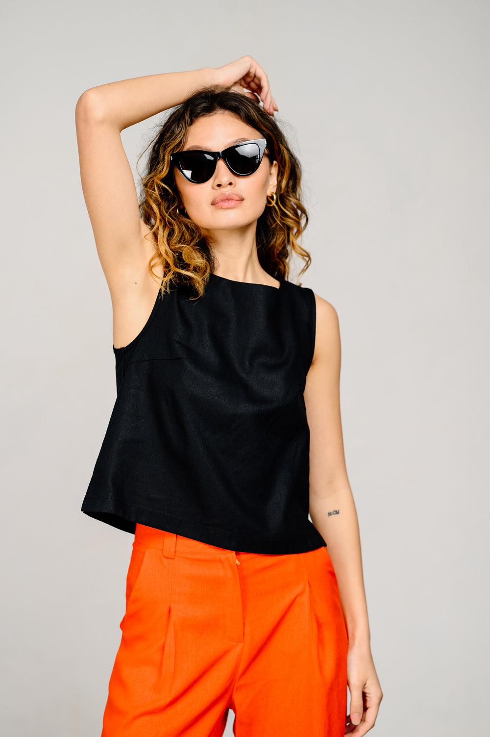 Black Linen Sleeveless Top