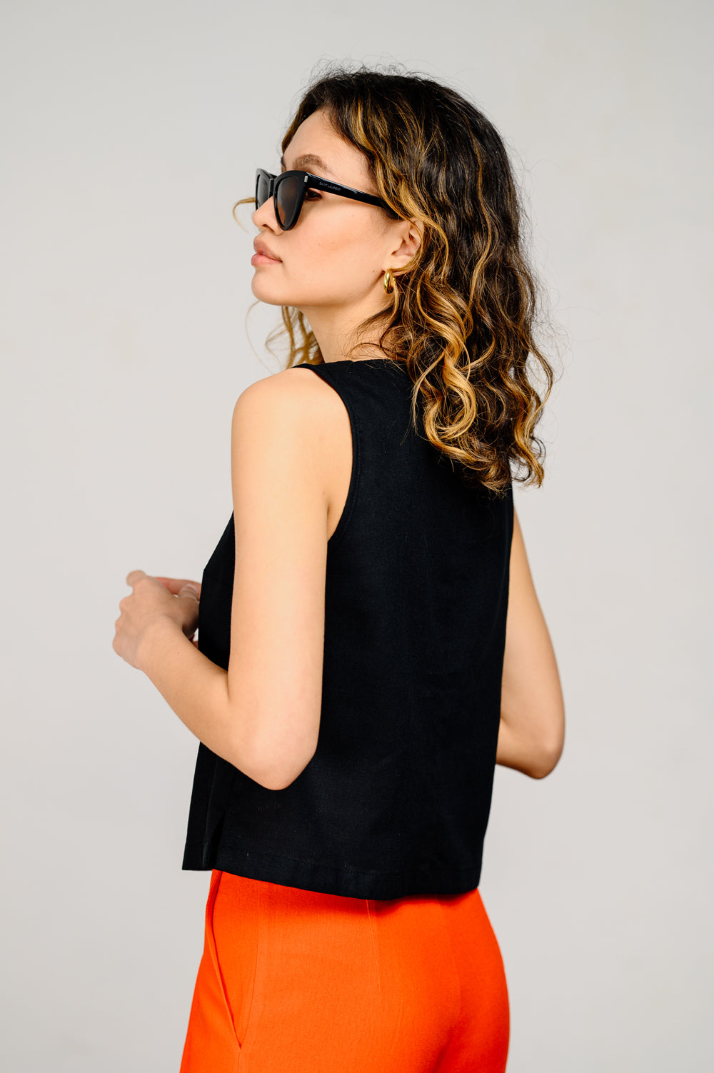 Black Linen Sleeveless Top