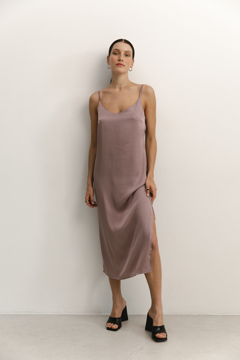 Furrowed Seiden baum Midi kleid im Leinen-Stil