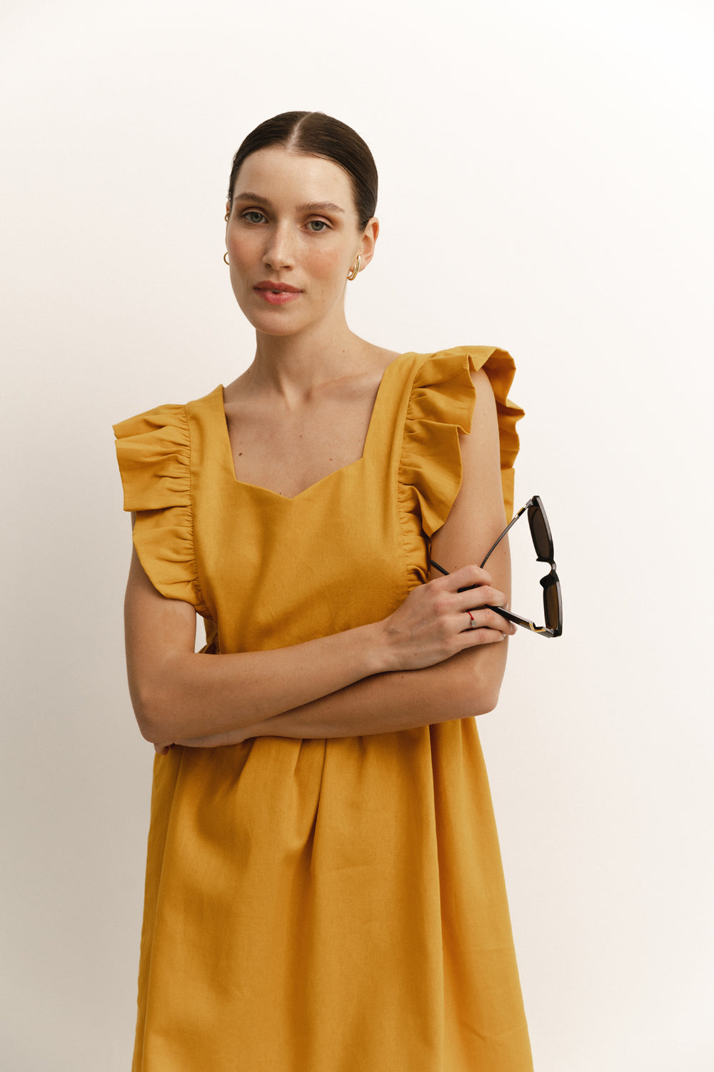 Robe jaune sans manches