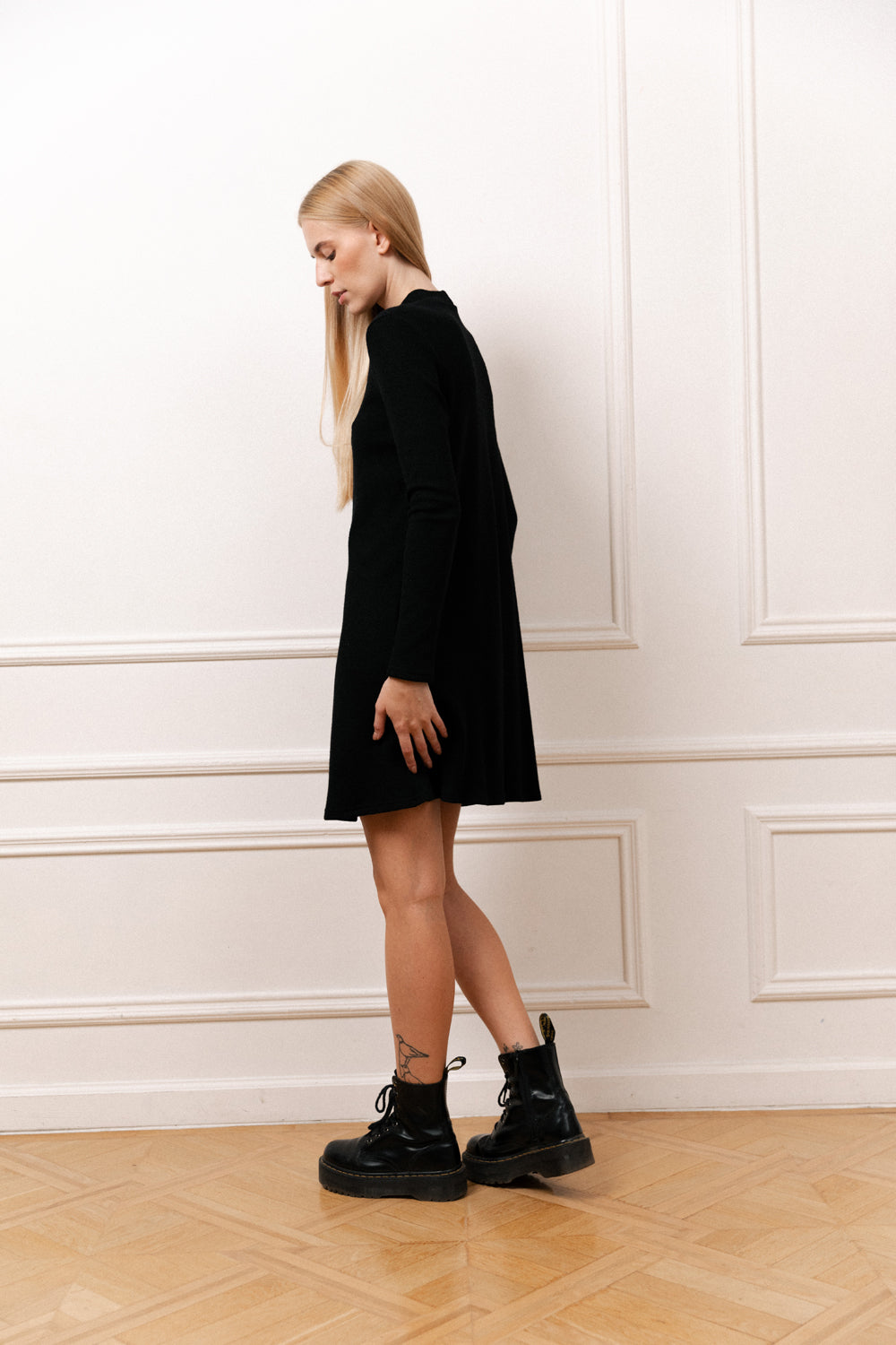 Black knitted shift dress