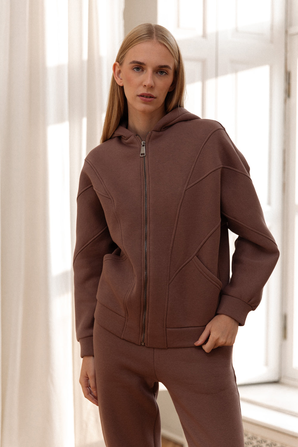 Fleece sweatshirt in Mocha color