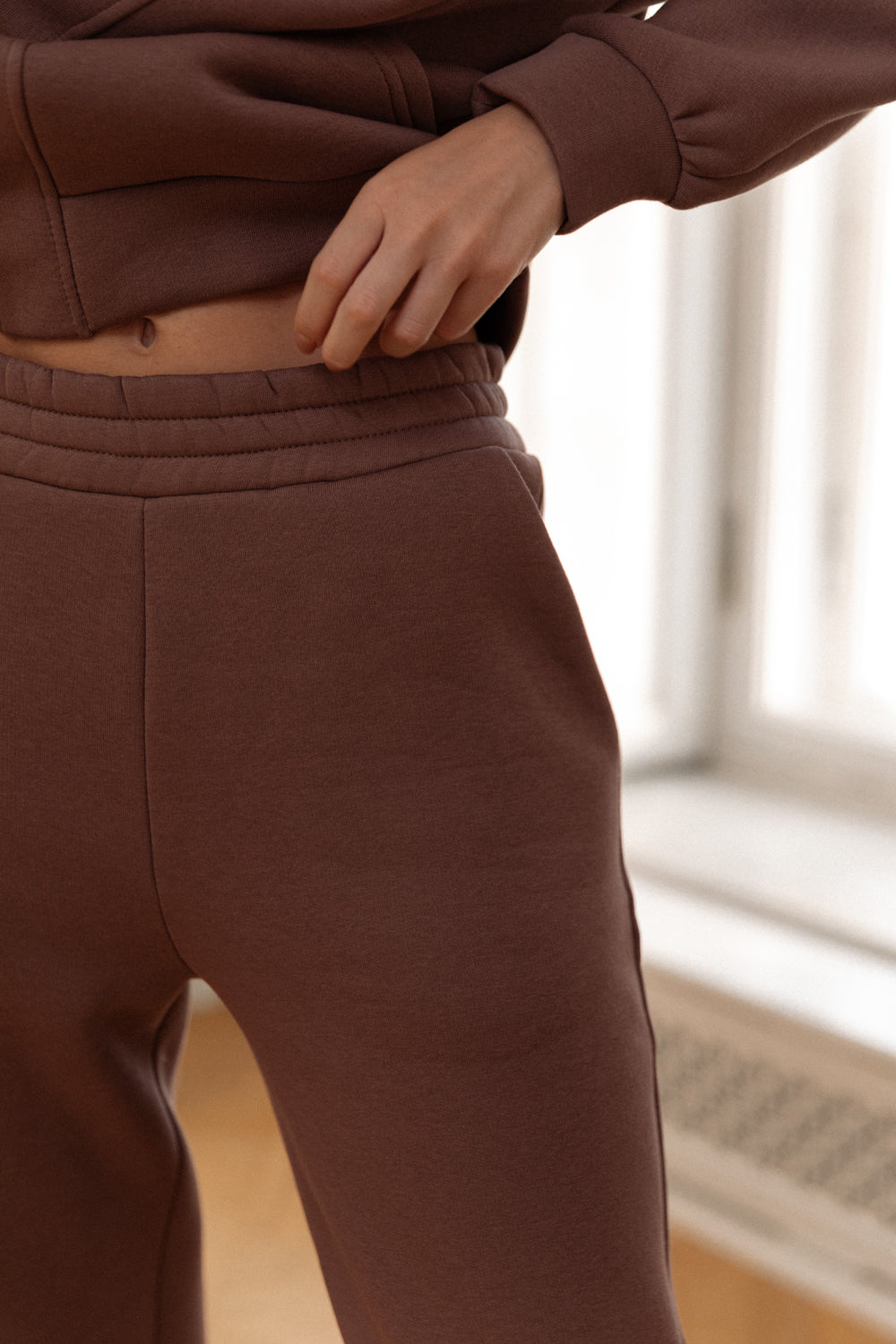 Fleece pants in Mocha color