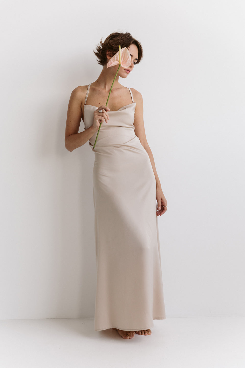 Satin dress in linen style with open back