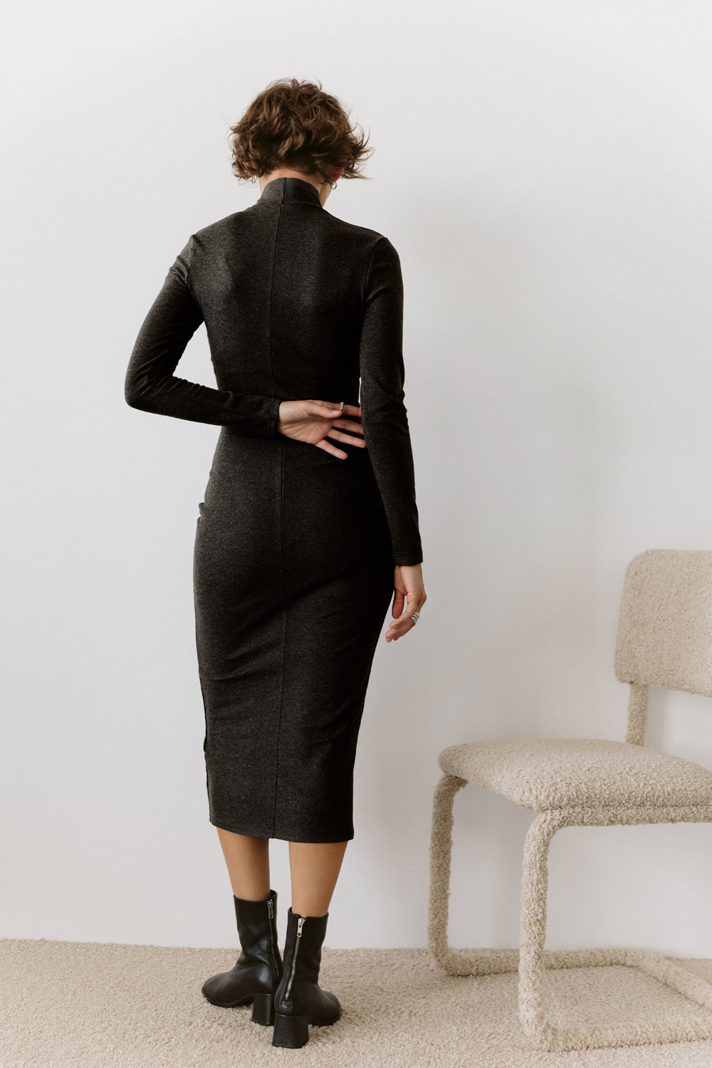 Black Long Sleeve Silhouette Midi Dress