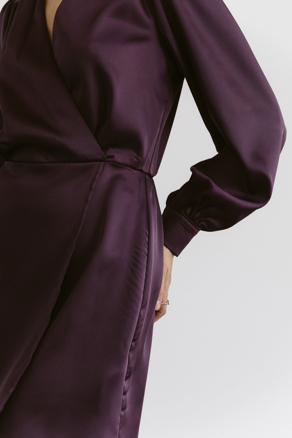 Plum dress with elastic waist