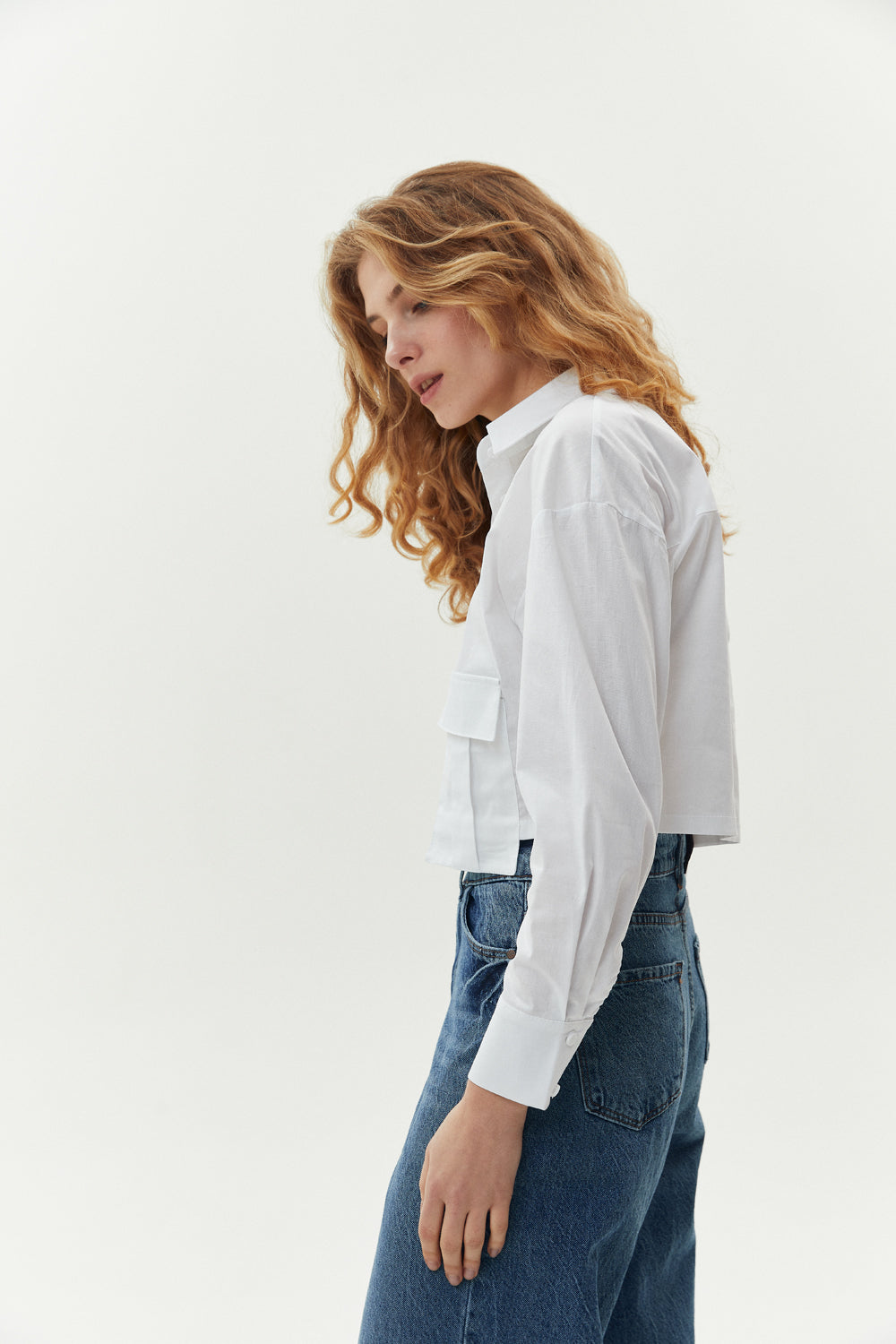 White cropped shirt with patch pockets