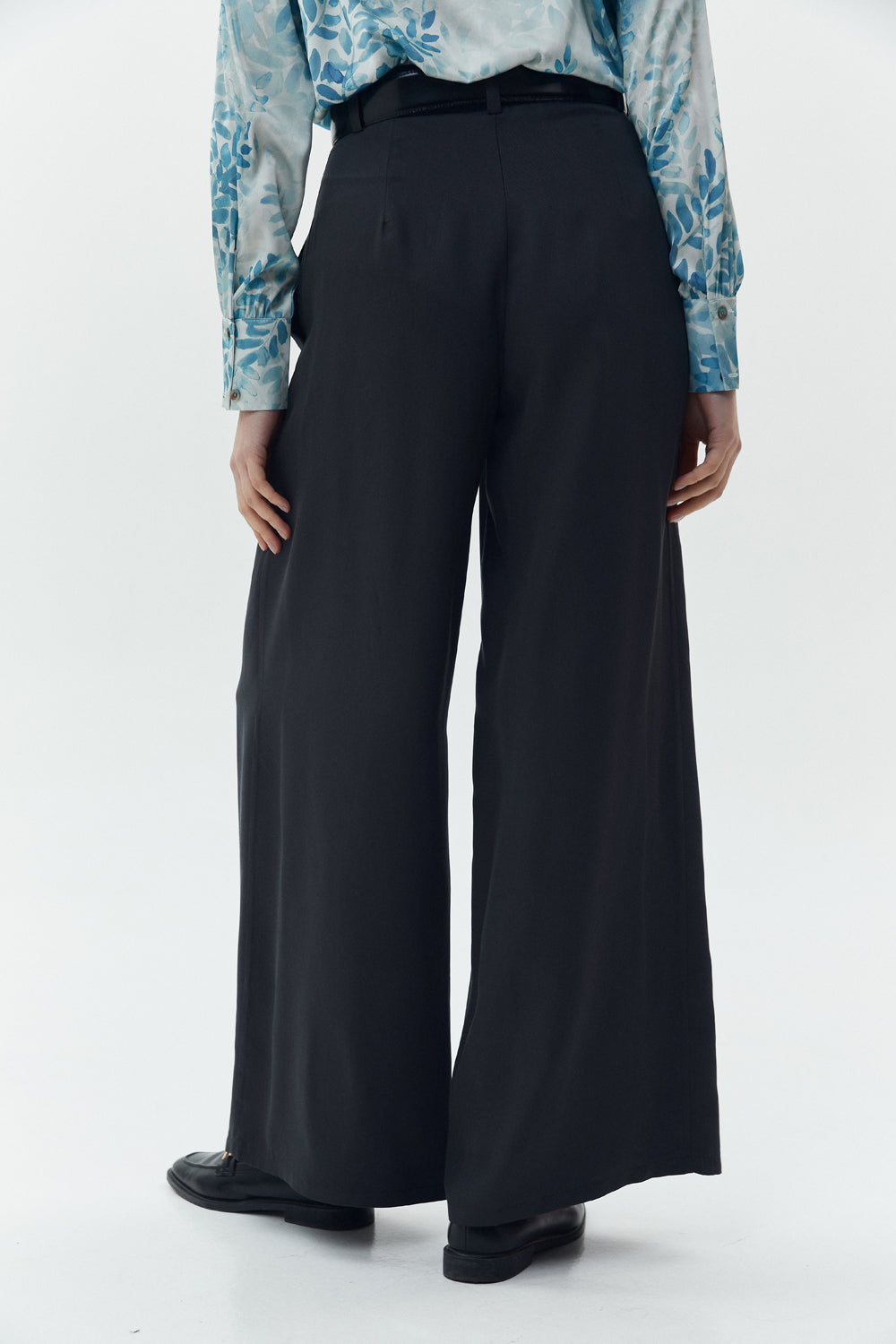 Graphite palazzo pants with pockets