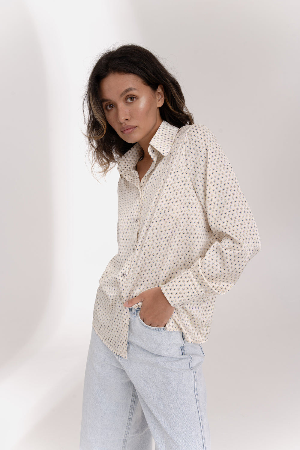 Blouse crème avec fi ample