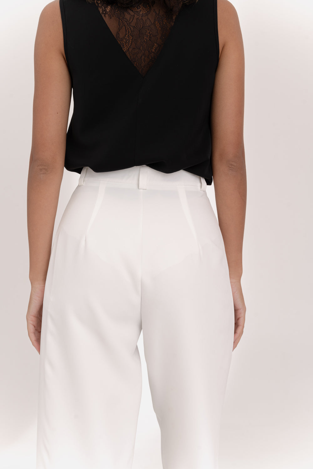 Milky wide leg trousers with a waistband and side pockets