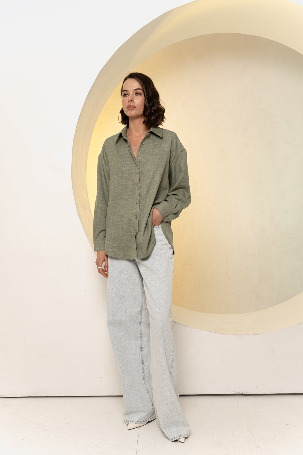 Oversized Backless Shirt in Khaki