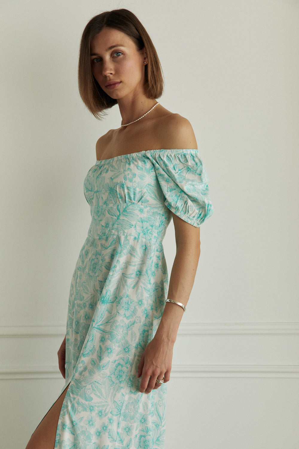 Mint fitted midi dress