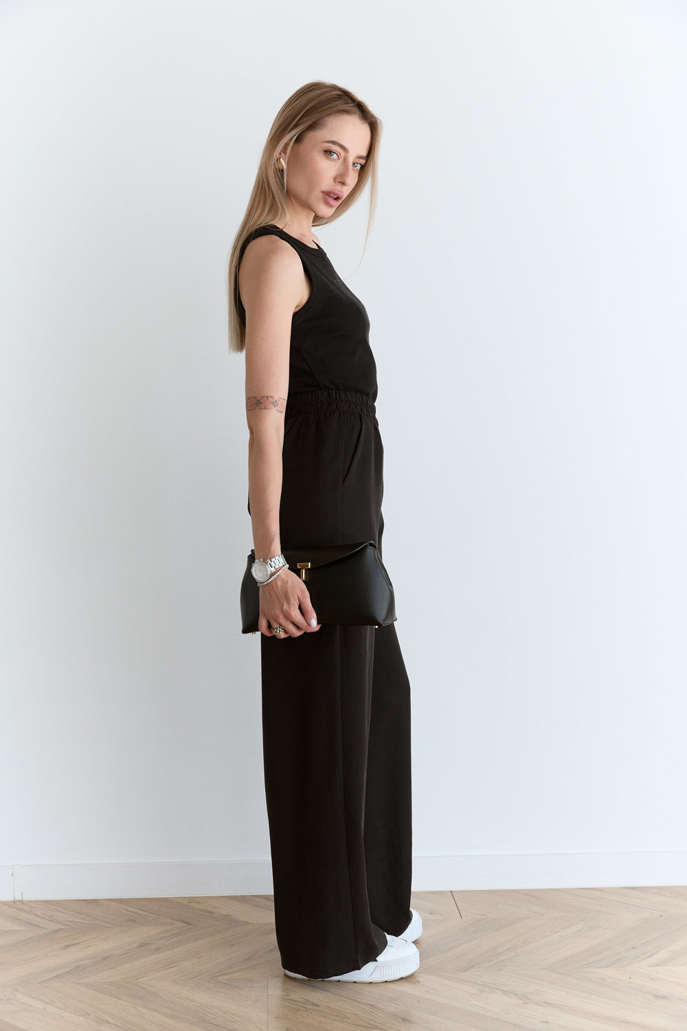 Black wide leg trousers with elastic waistband