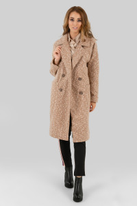 Beige women's oversized coat with a Beige collar Бежевый