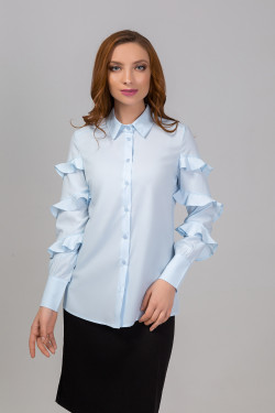 Blauwe zomerblouse van viscose met ruches aan de mouwen . Blauw.