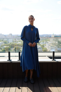 Длинное платье-трапеция Деним из материала Штапель для осени Деним