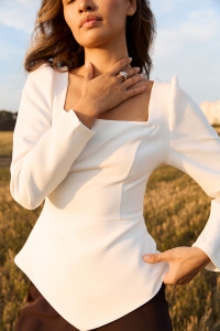 Топ 6705 Молочный