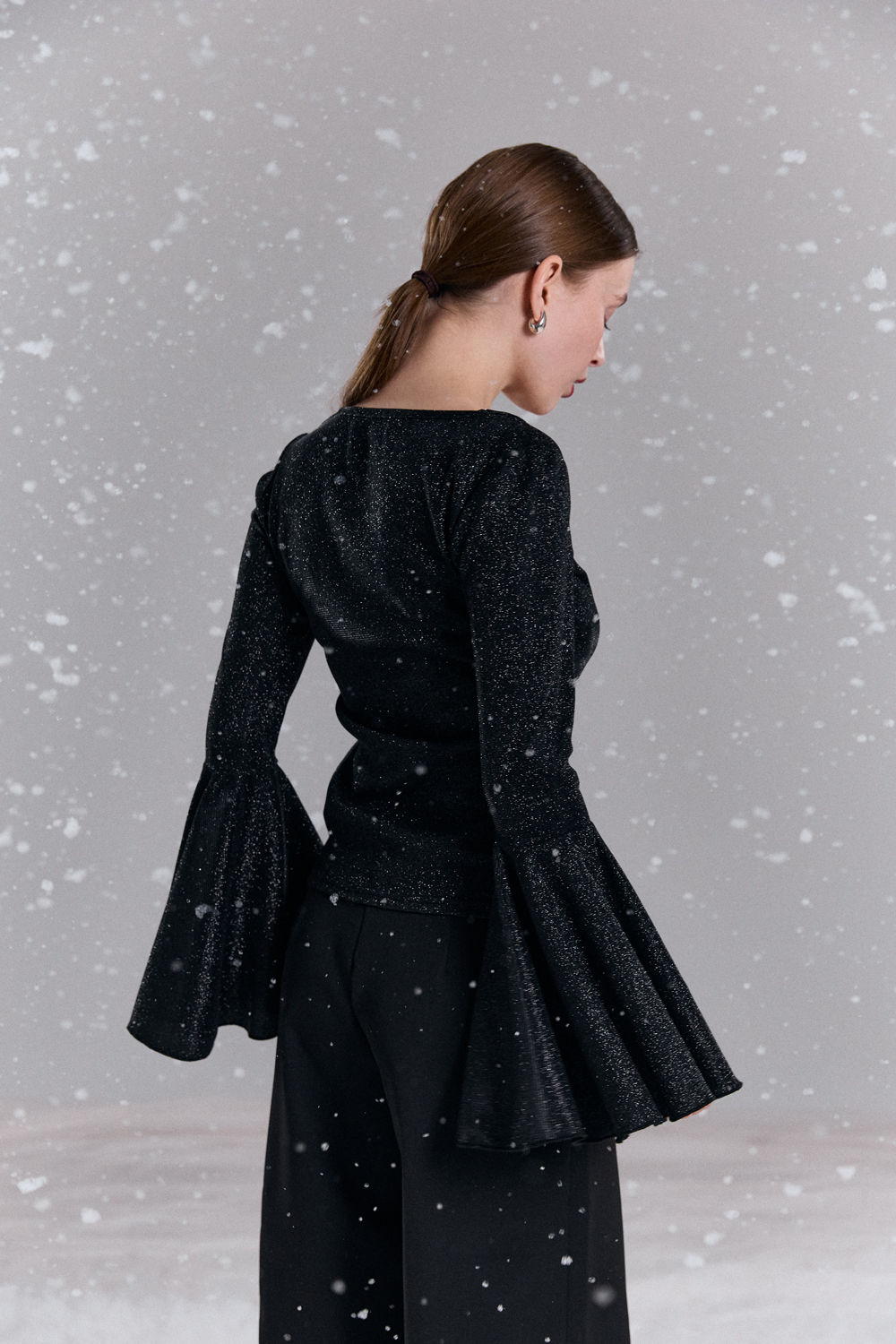 Топ 6768 Черный