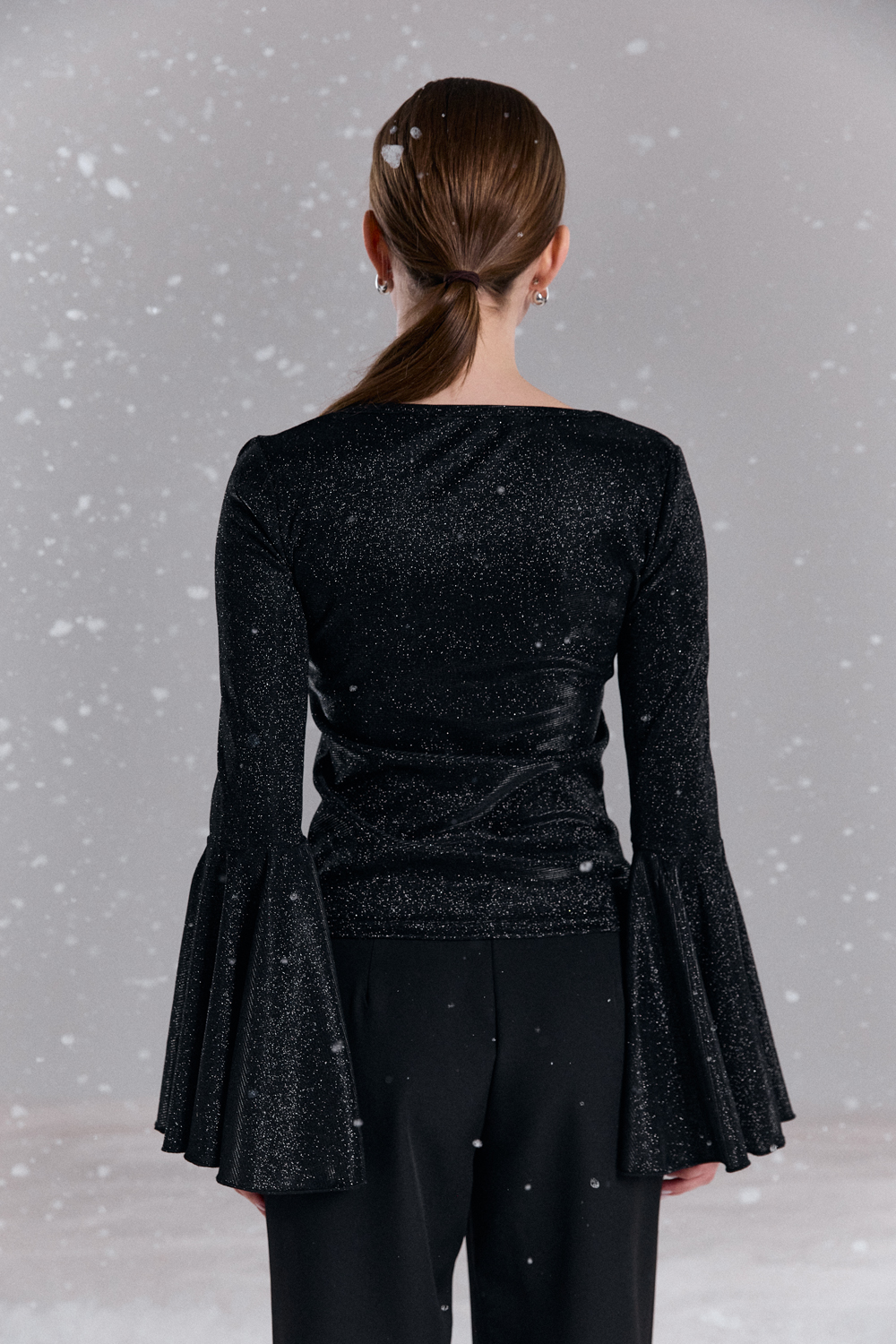 Топ 6768 Черный