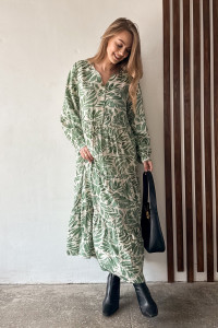 Long evening dress with voluminous sleeves Green Зеленый