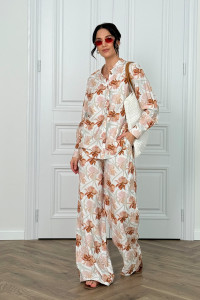 Брючный костюм с широкими брюками карамельного цвета Карамель