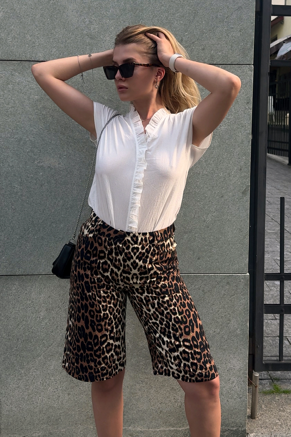 Шорты 6852 Бежевый