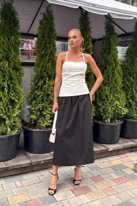 Jupe noire en coton, coupe droite, taille haute, avec poche . Noir . Черный