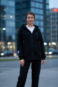 Black oversized hooded sweatshirt made of three-thread fleece. Черный