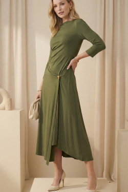 Robe midi olive avec drapé asymétrique
