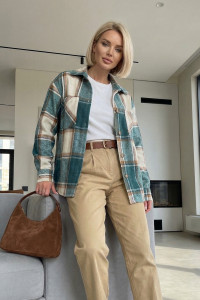 Groene geruite damesblouse van flanel voor kantoor en casual. Groente. Зеленый